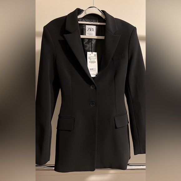 Zara Classic Black Tailored Blazer - Picture 2 of 3